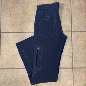 Kuhl Gray Hiking Cargo Pants With TONS of pockets